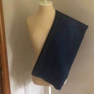 Old Navy Bootcut Jeans 22